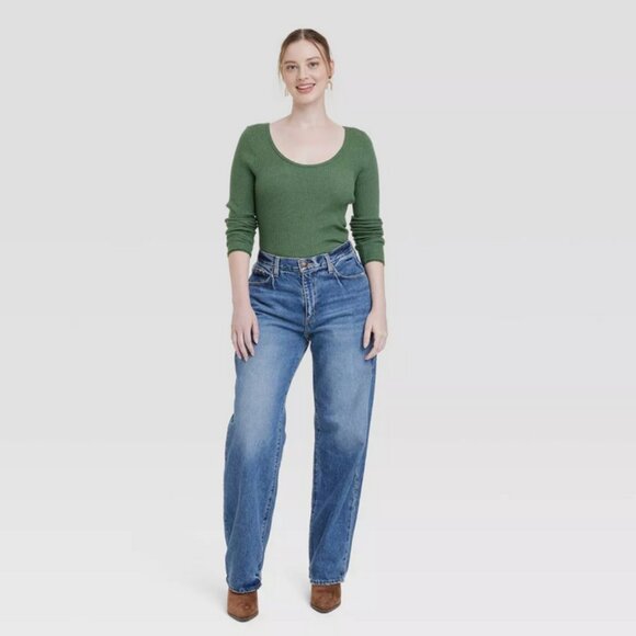 Women's Mid-Rise 90's Baggy Jeans - Universal Thread Medium Wash 17 Short - Picture 2 of 6